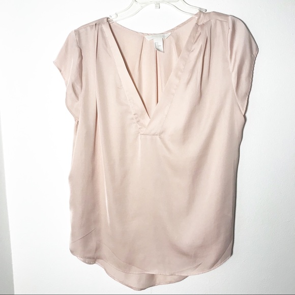 H&M Tops - H&M blush pink blouse